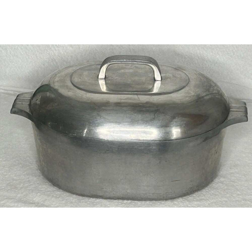 Wagner Ware Sidney O Magnalite 4265M Roaster Dutch Oven with Lid 8 Qt Trivet